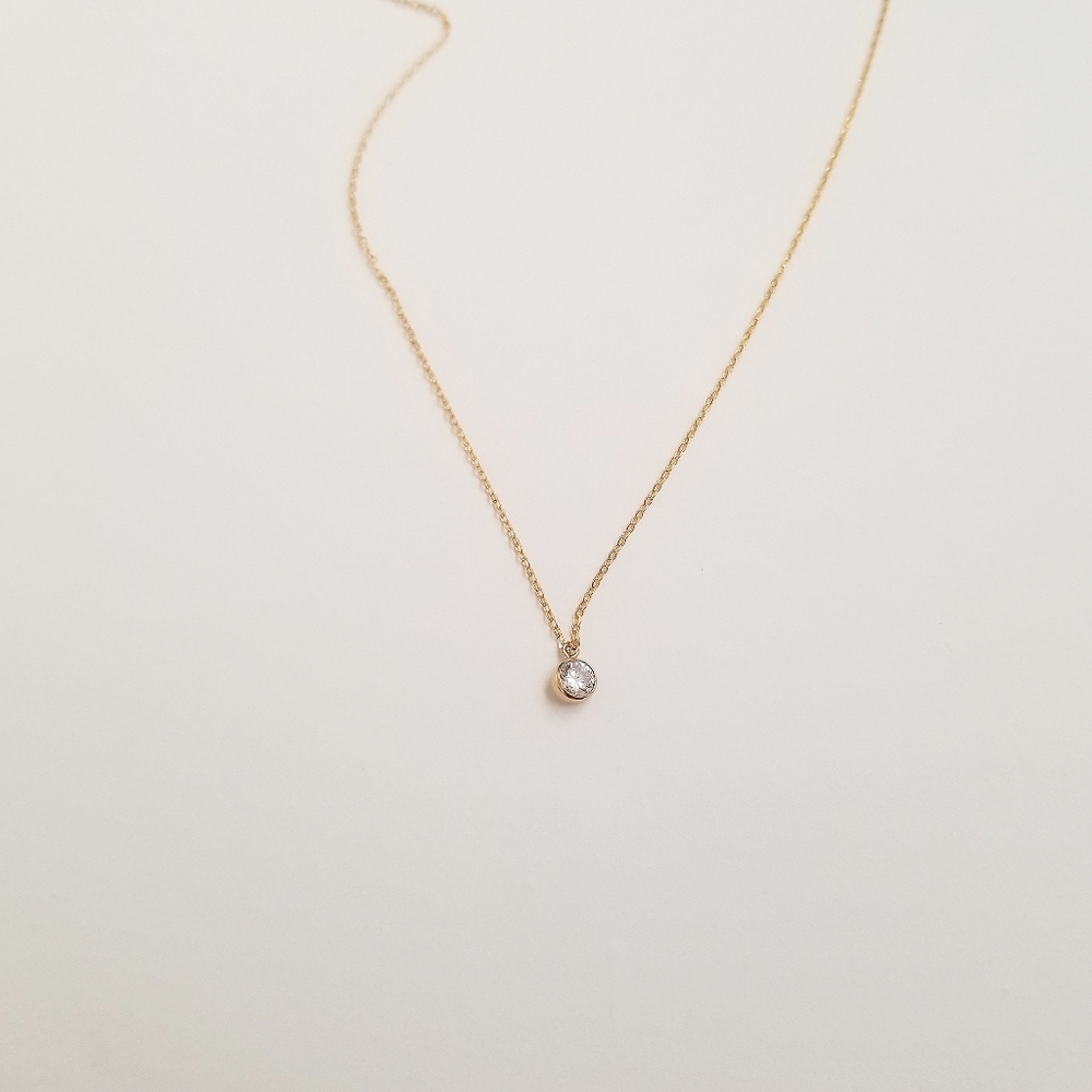 Dainty, Delicate, Minimal Gold Filled Necklace. - Picture 3 of 5